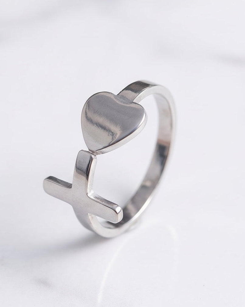 Amora Cross Ring - Stainless Steel Woman Ring